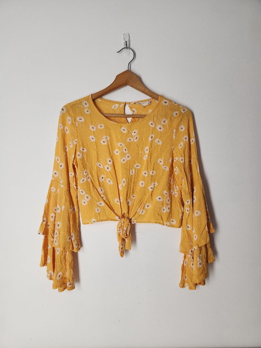 Altar’d State floral Daisy Crop Top Ruffle Sleeve blouse top mustard yellow S